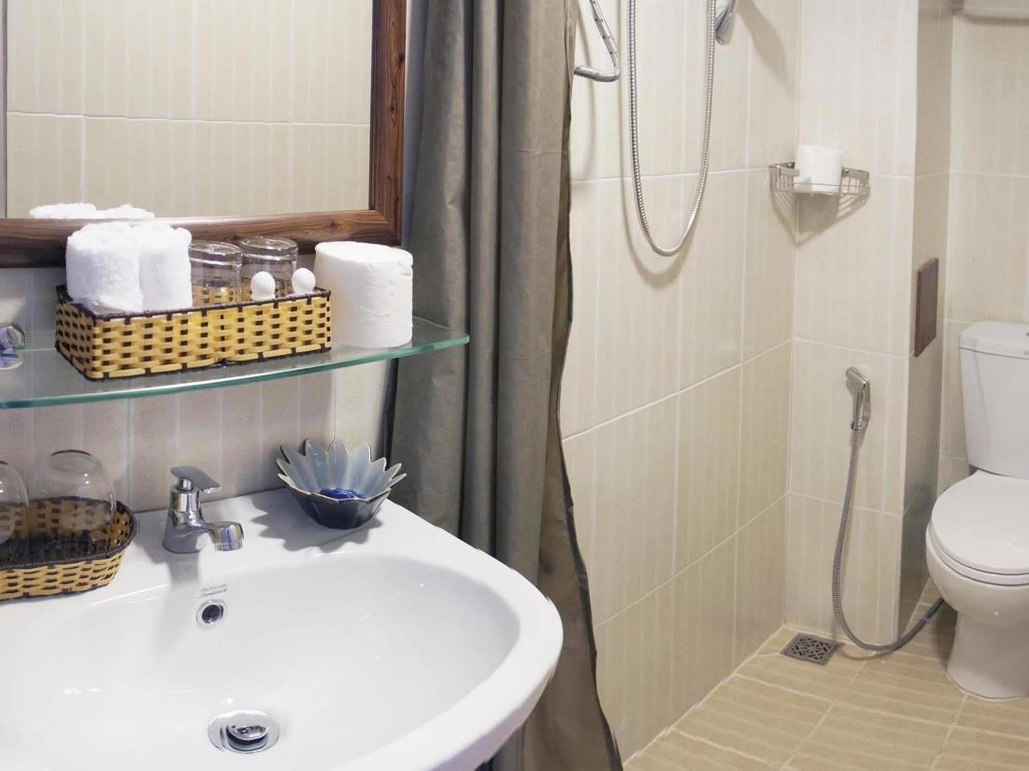 Yen'S Hotel مدينة هوشي منه المظهر الخارجي الصورة